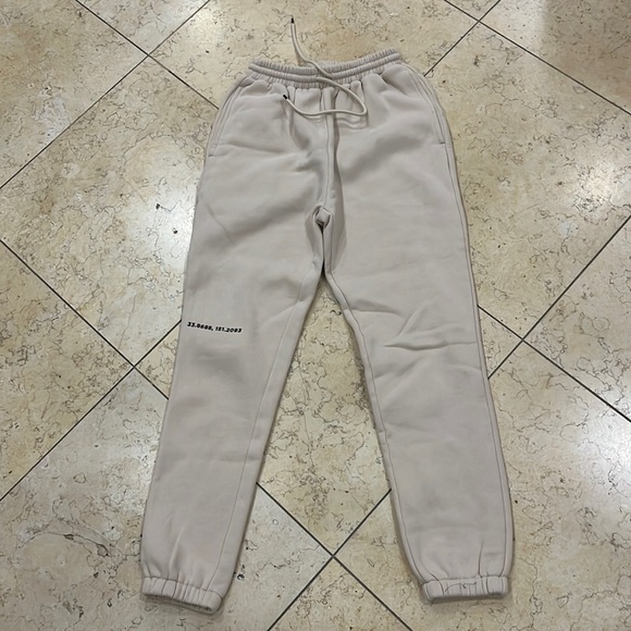 Meshki XS Nude color coordinates sweatpants joggers - Picture 1 of 6